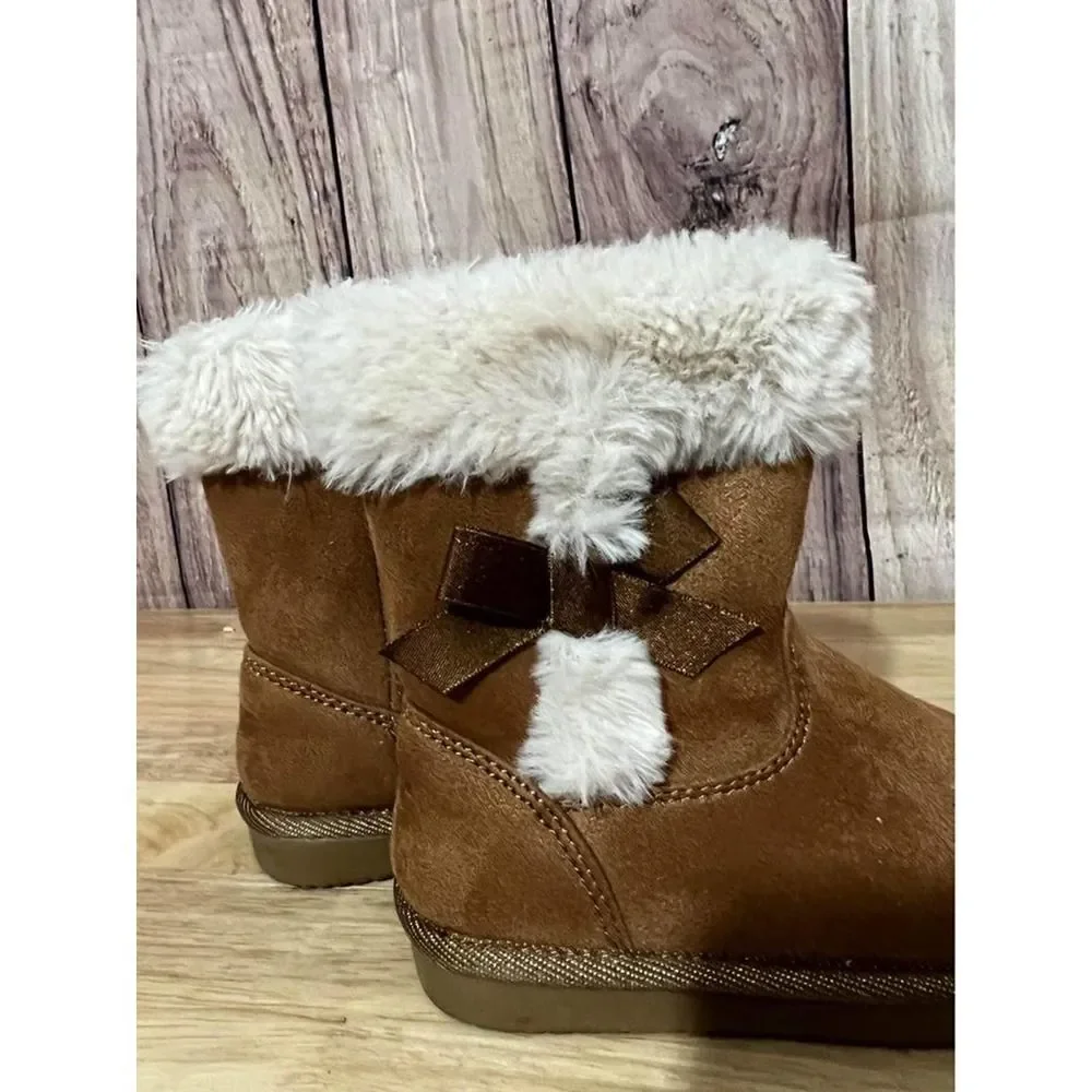 Khombu Kids Boots Size 7M Beige